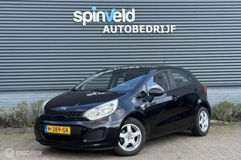Kia Rio (2013)