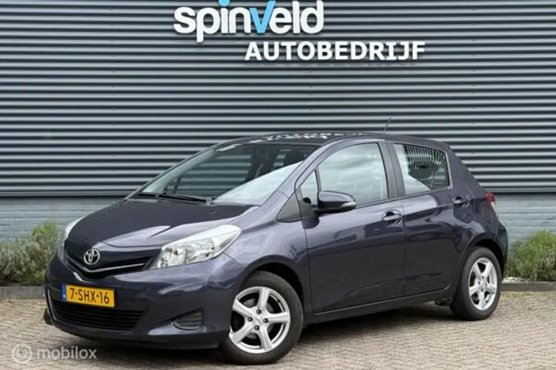 Toyota Yaris (2013)