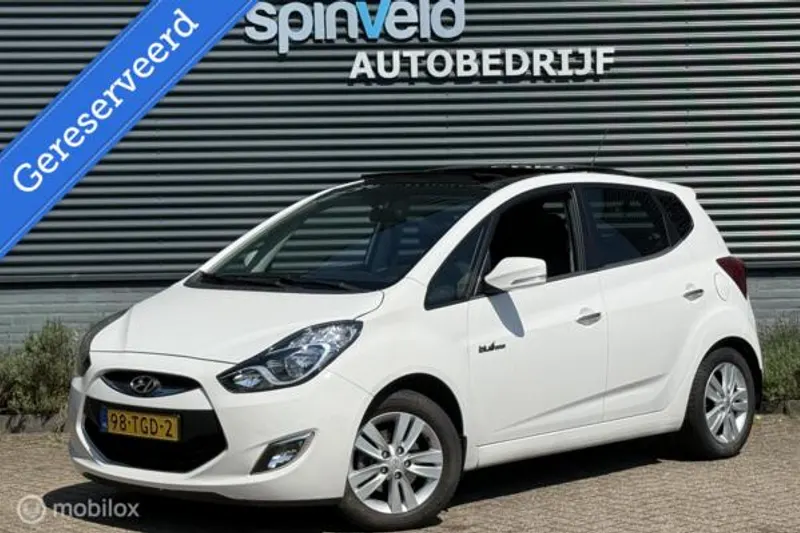 Hyundai ix20 (2012)