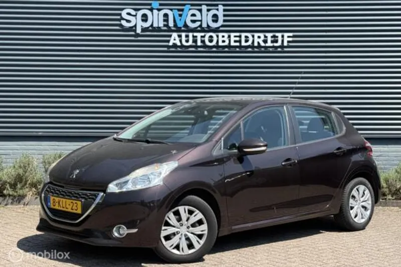 Peugeot 208 (2013)
