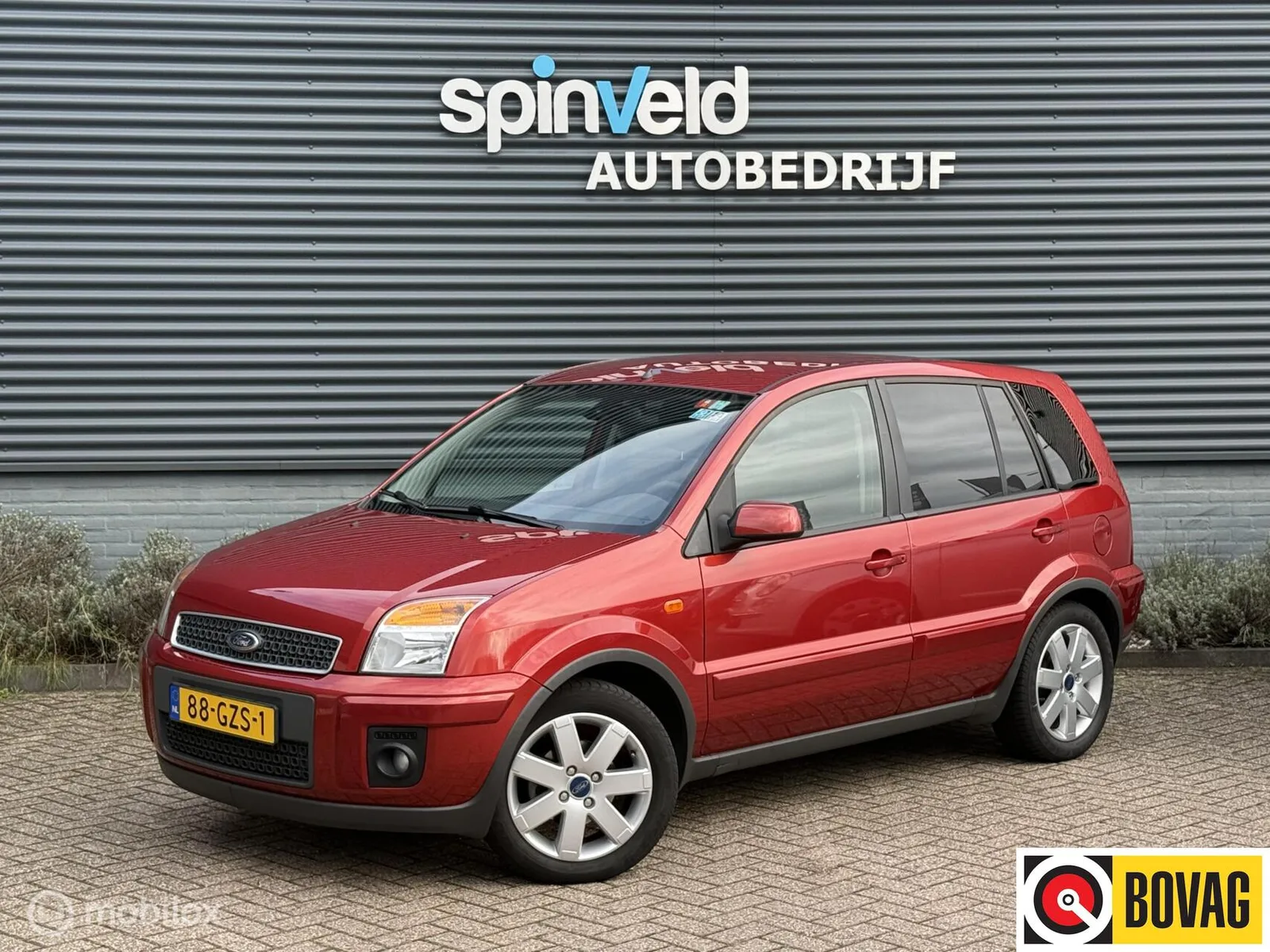 Ford Fusion (2008) — foto 1