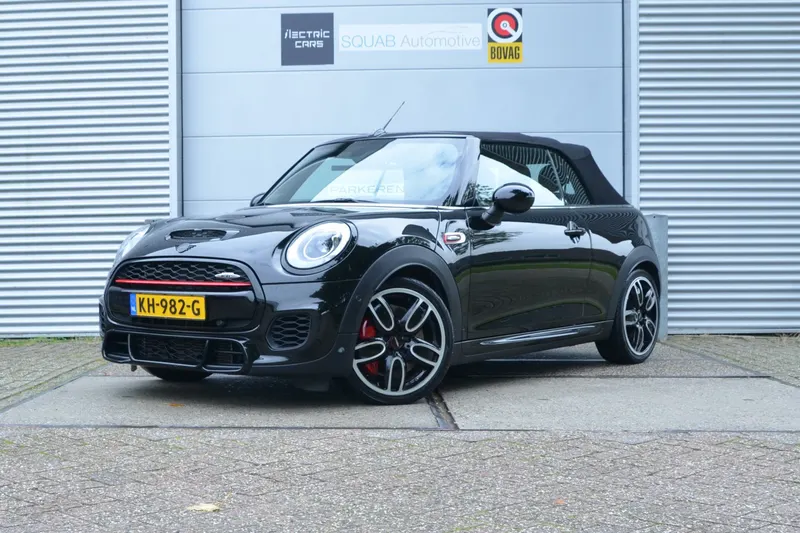 MINI Cabrio (2016)