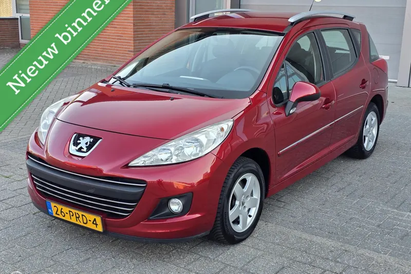 Peugeot 207 (2011)