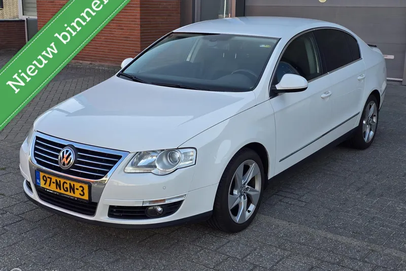 Volkswagen Passat (2010)