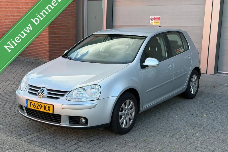 Volkswagen Golf (2007)