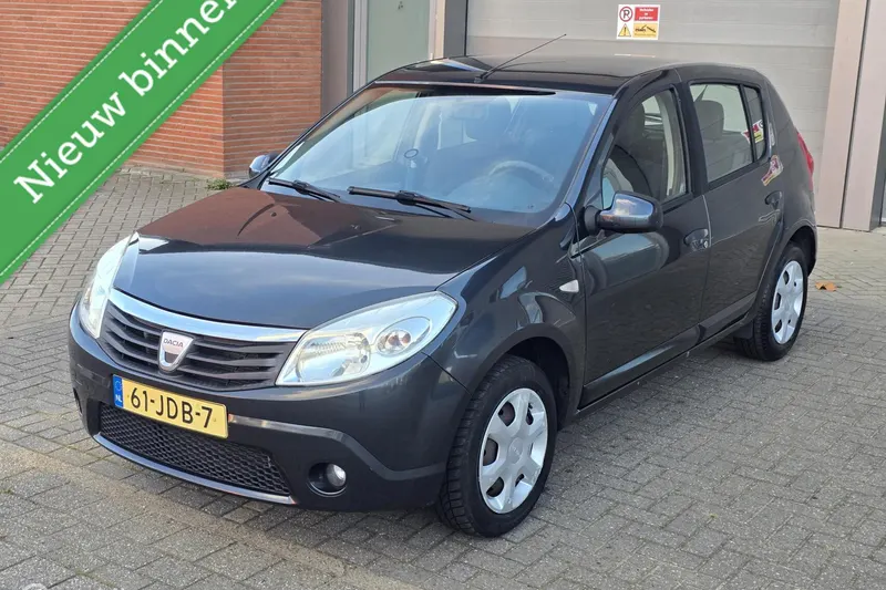Dacia Sandero (2009)