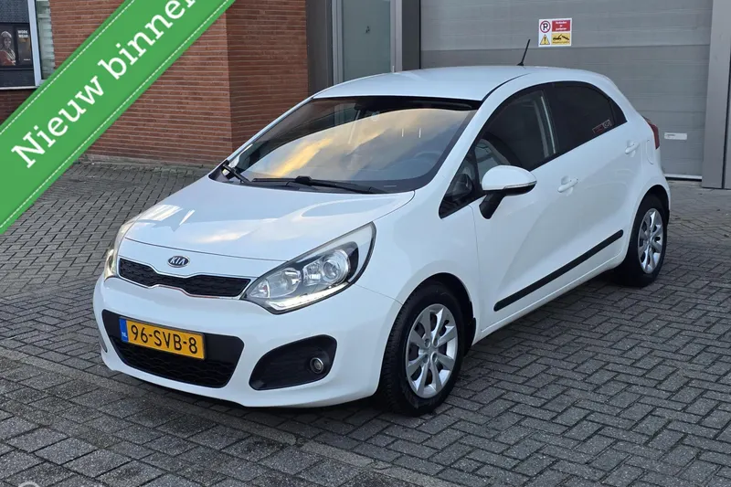 Kia Rio (2012)