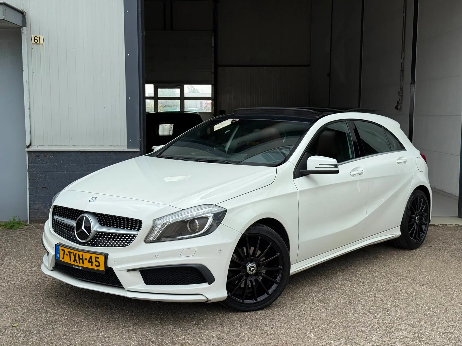 Mercedes-Benz A-Klasse (2014) — foto 1