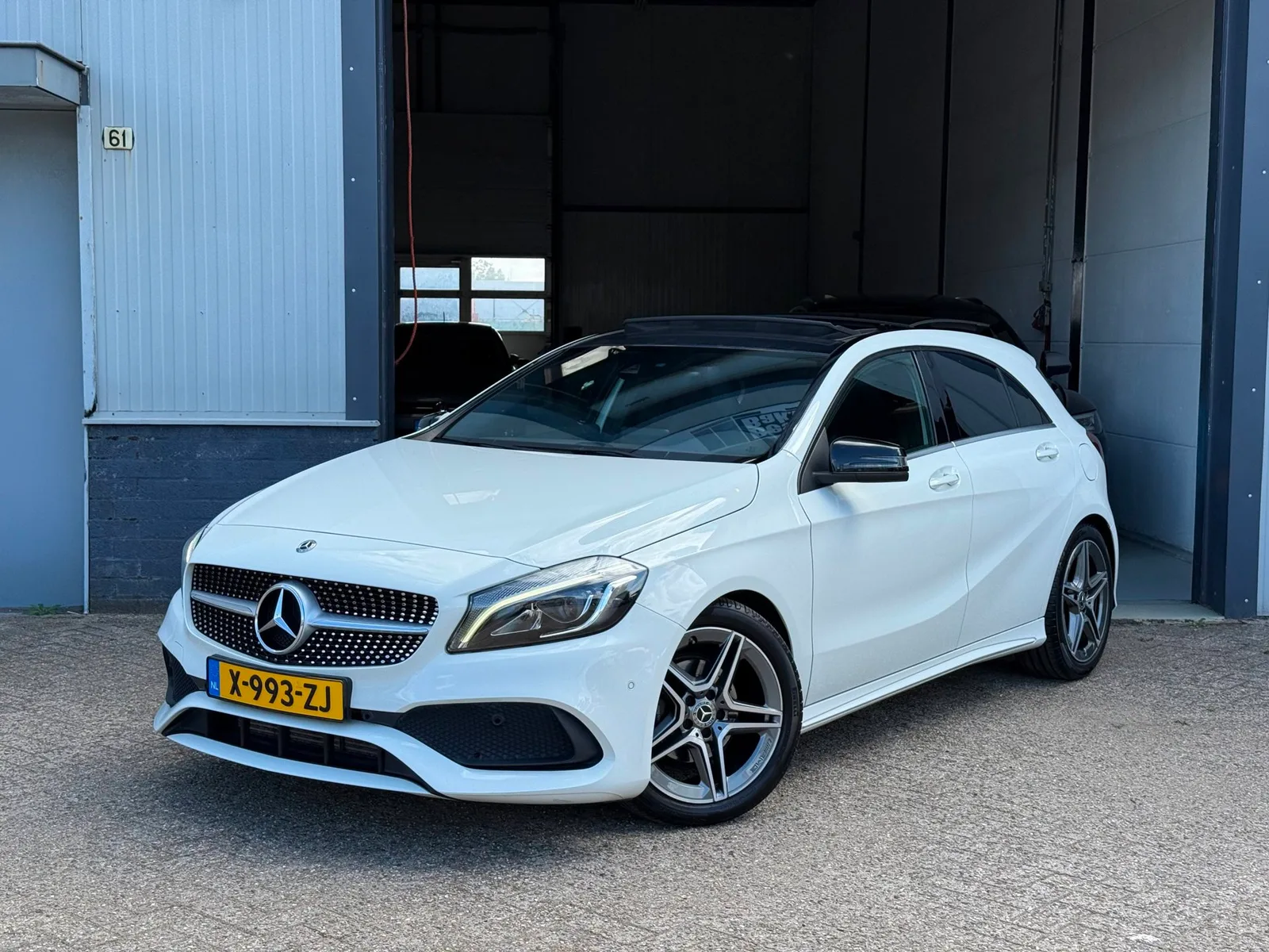 Mercedes-Benz A-Klasse (2017) — foto 1