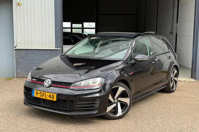 Volkswagen Golf (2013)