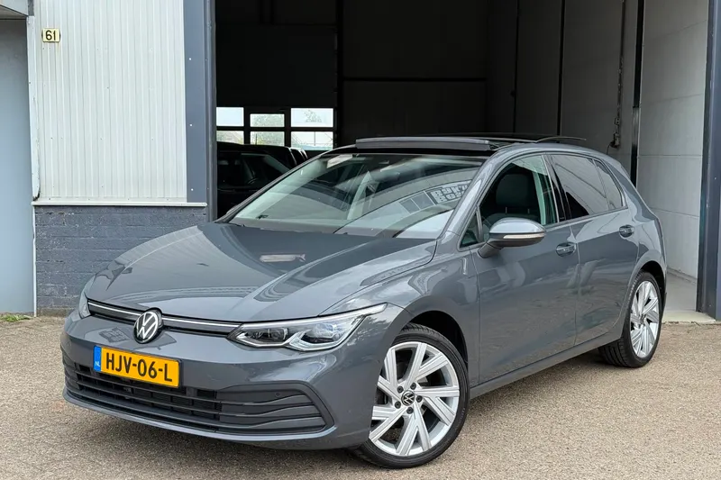 Volkswagen Golf (2022)
