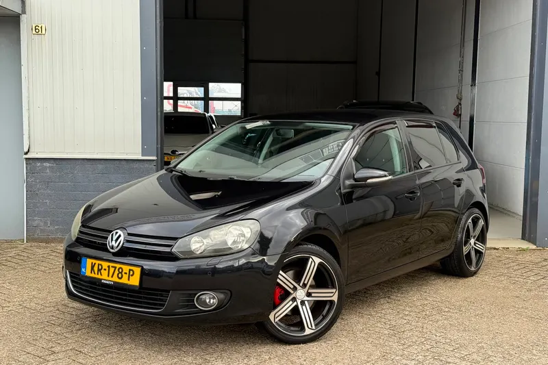 Volkswagen Golf (2010)