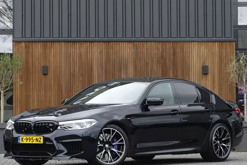 BMW M5 (2018)