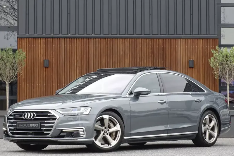 Audi A8 (2020)