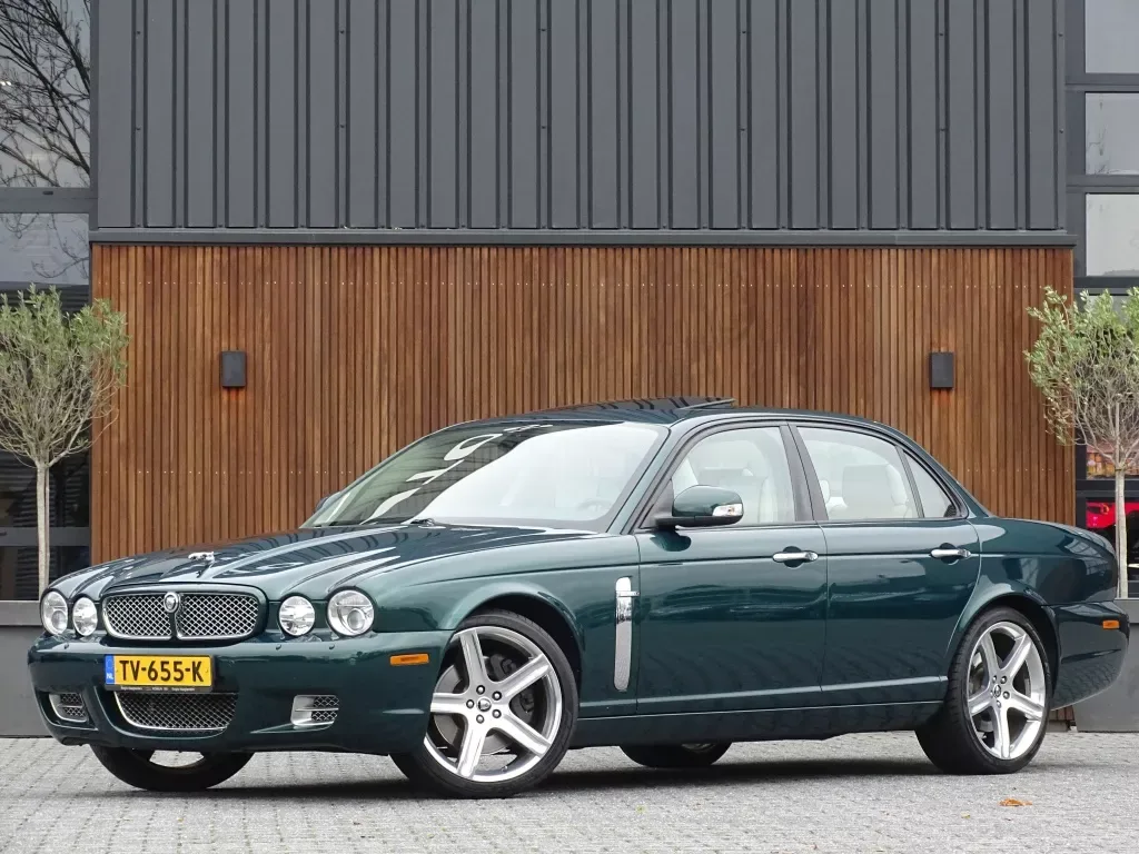 Jaguar XJ (2007) — foto 1