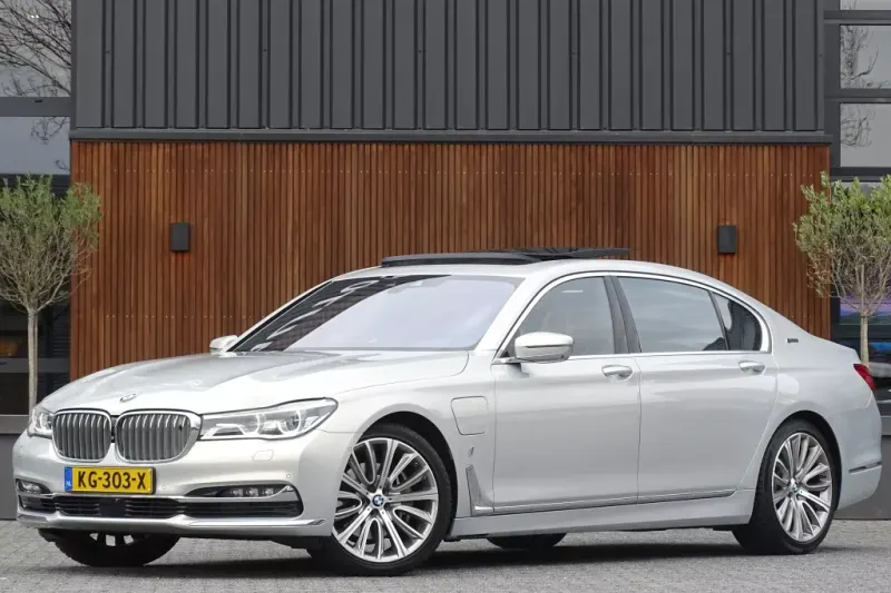 BMW 7-Serie (2016)