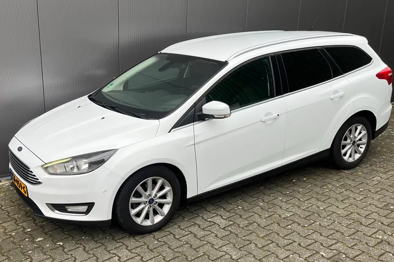 Ford Focus (2016)