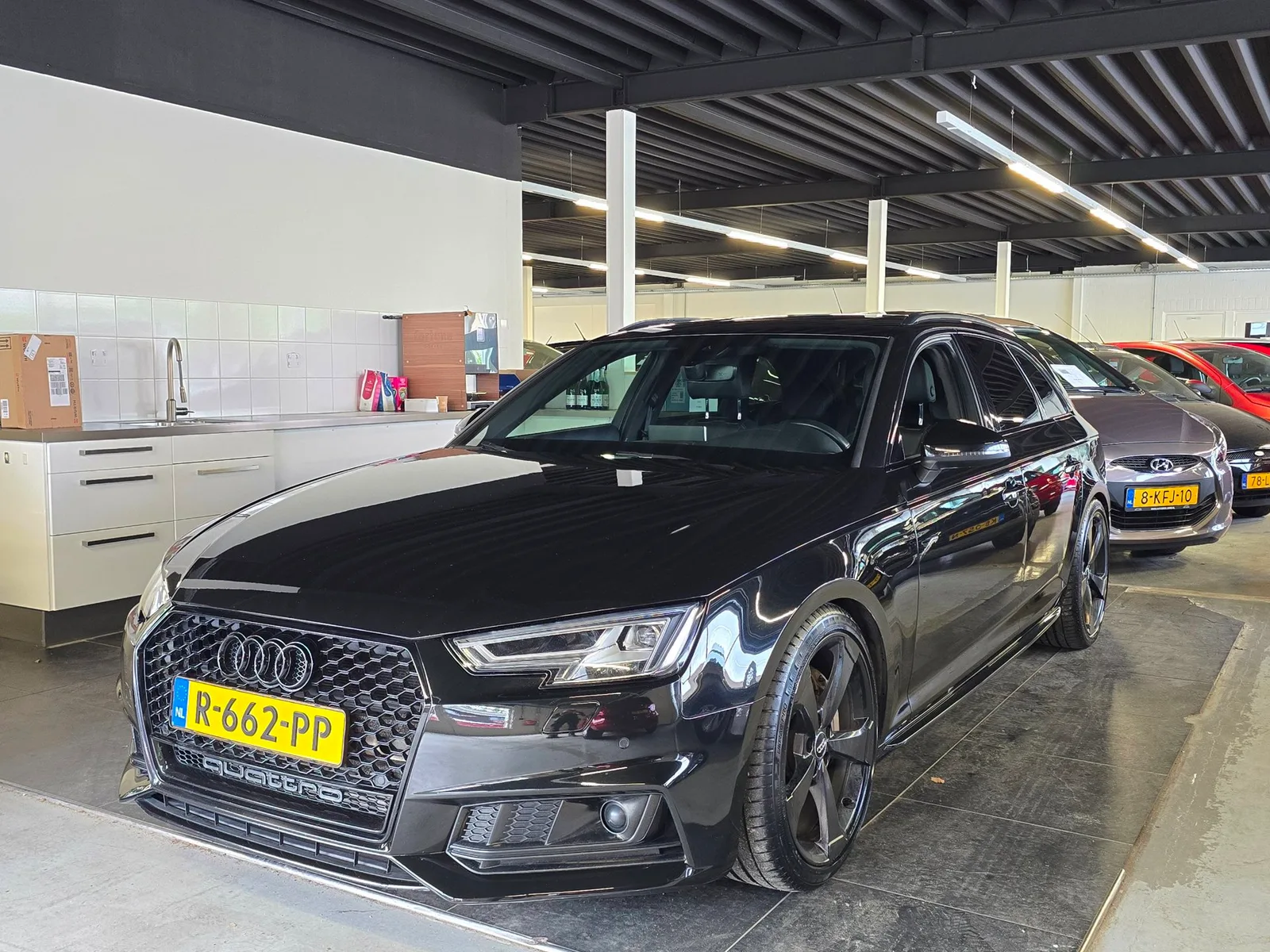 Audi A4 (2017) — foto 1