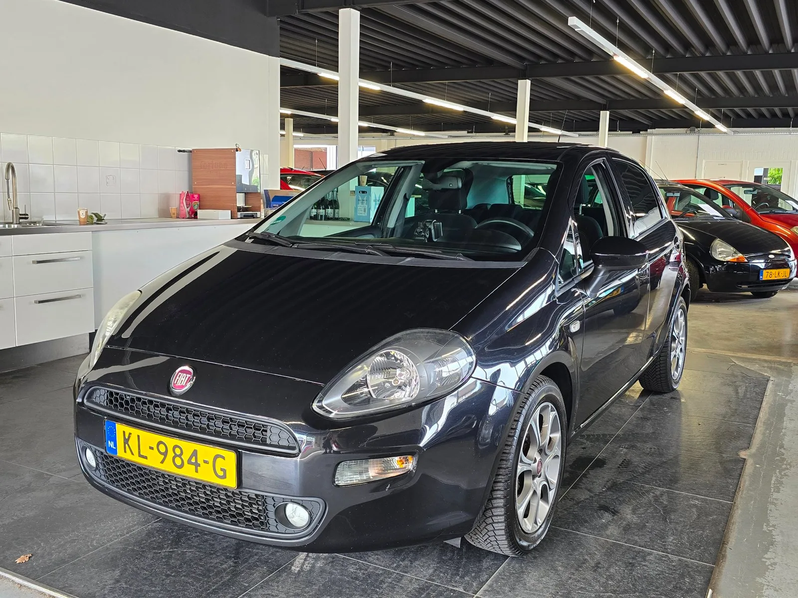 Fiat Punto (2016) — foto 1