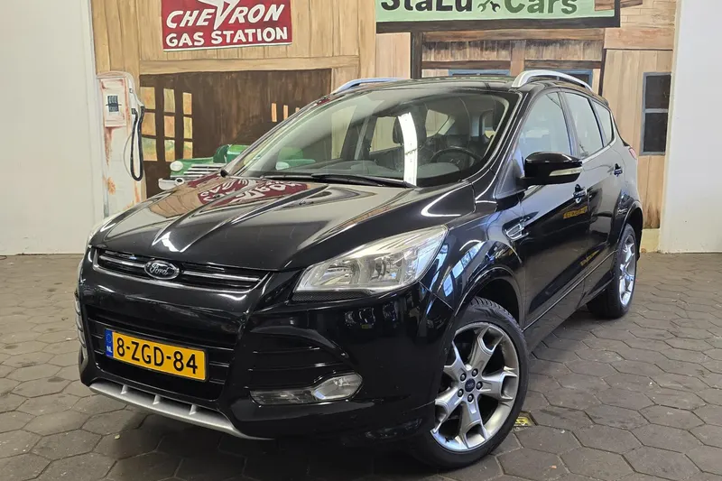 Ford Kuga (2015)