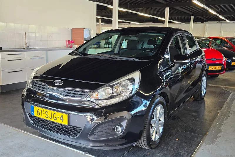 Kia Rio (2011)