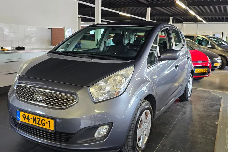 Kia Venga (2011)