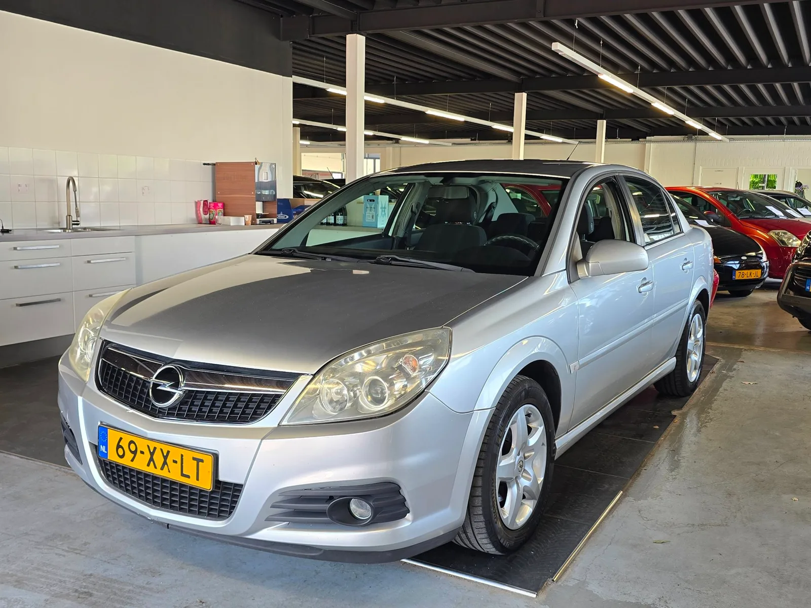Opel Vectra (2007) — foto 1