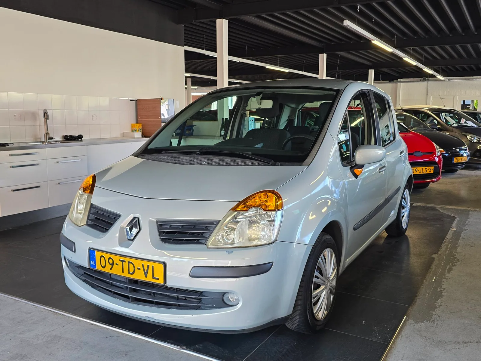 Renault Modus (2005) — foto 1
