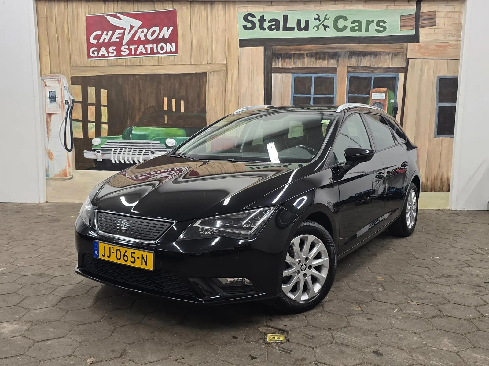 SEAT Leon (2016) — foto 1