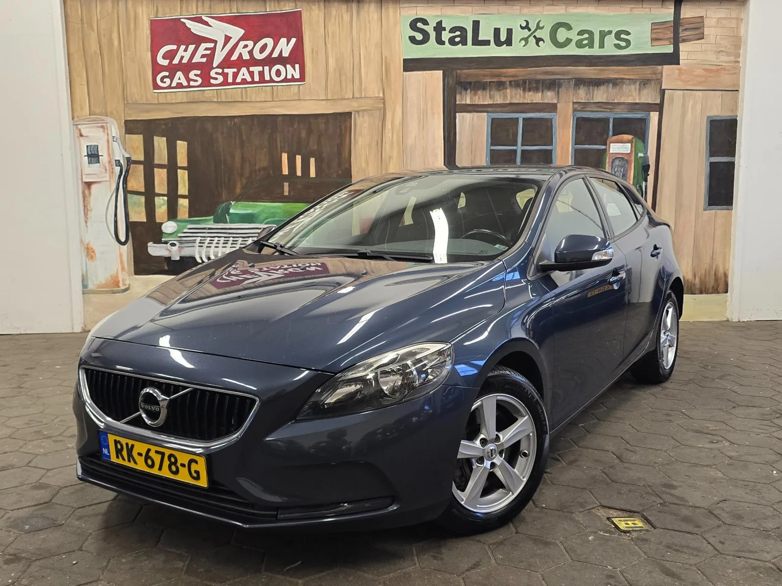 Volvo V40 (2017) — foto 1