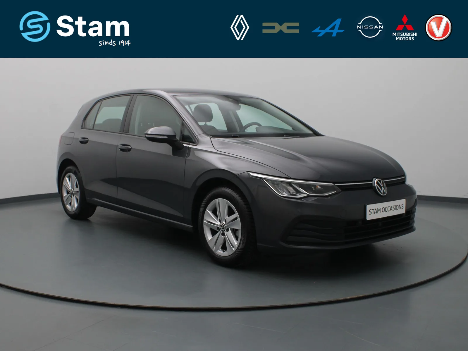Volkswagen Golf (2023) — foto 1