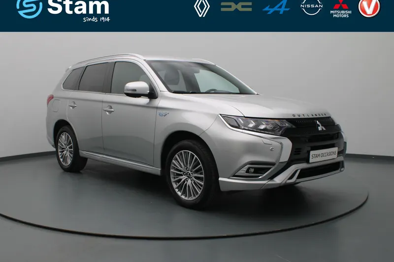 Mitsubishi Outlander (2021)