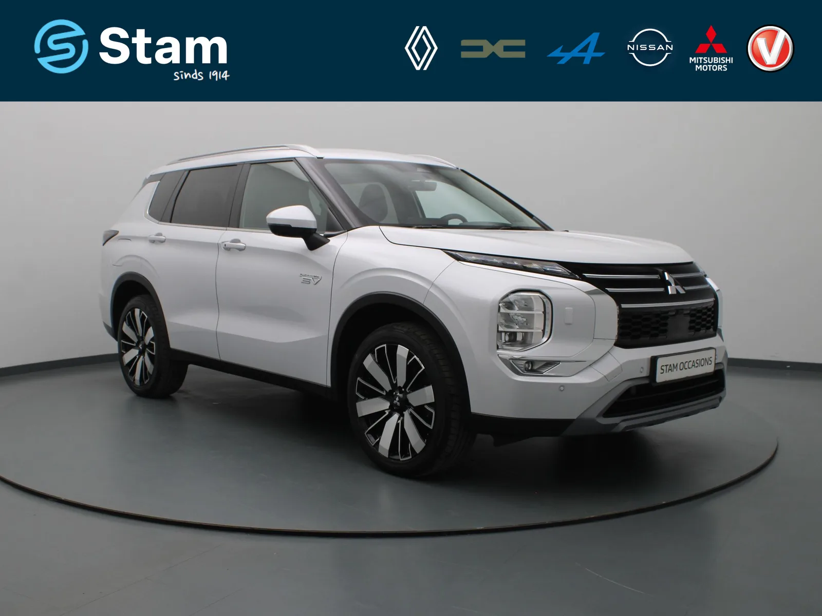 Mitsubishi Outlander (2025) — foto 1