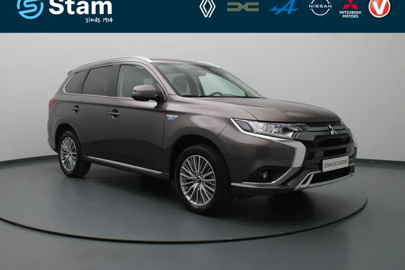 Mitsubishi Outlander (2021)