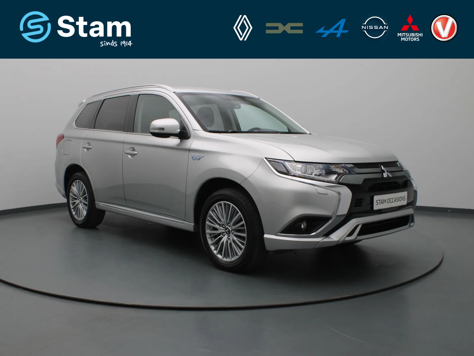 Mitsubishi Outlander (2021) — foto 1