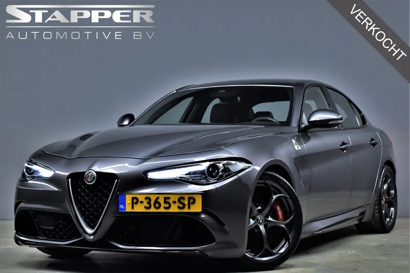 Alfa Romeo Giulia (2017)