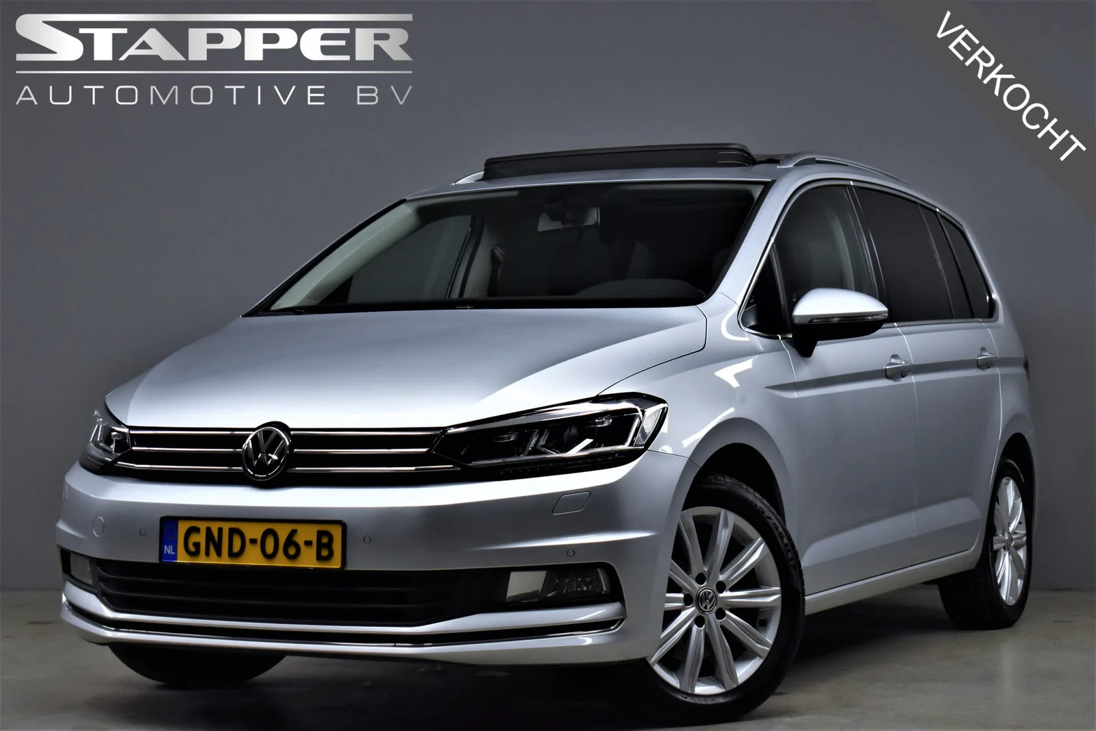 Volkswagen Touran (2016) — foto 1