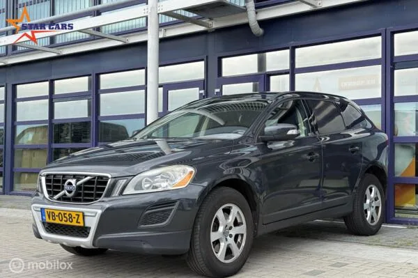 Volvo XC60 (2013) — foto 1