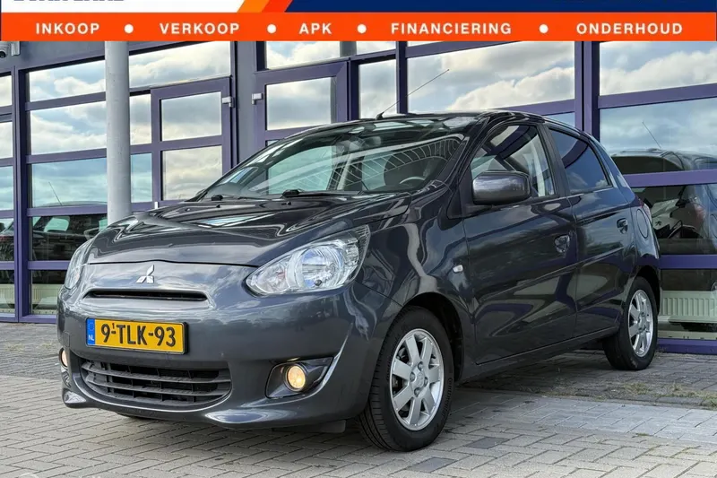 Mitsubishi Space Star (2014)