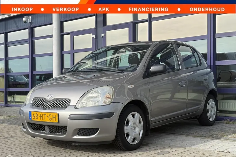 Toyota Yaris (2004)