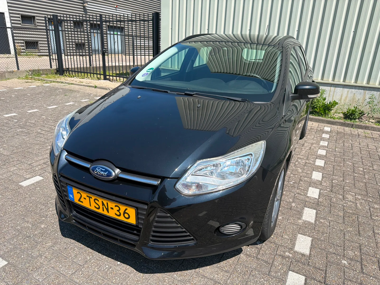 Ford Focus (2014) — foto 1