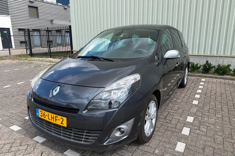 Renault Grand Scénic (2010)