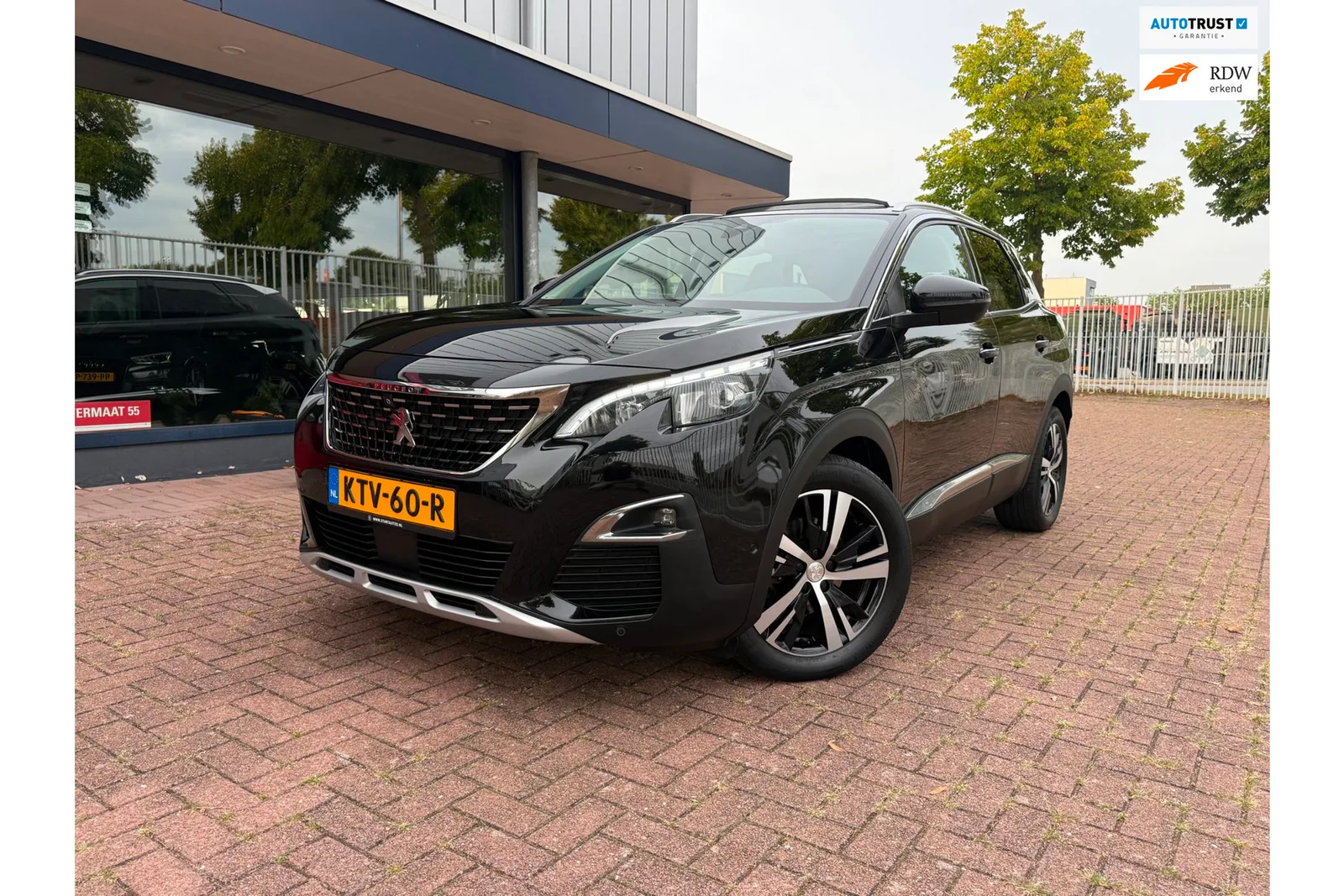 Peugeot 3008 (2018) — foto 1