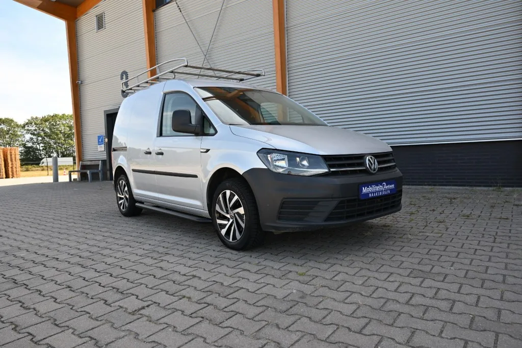 Volkswagen Caddy (2018) — foto 1