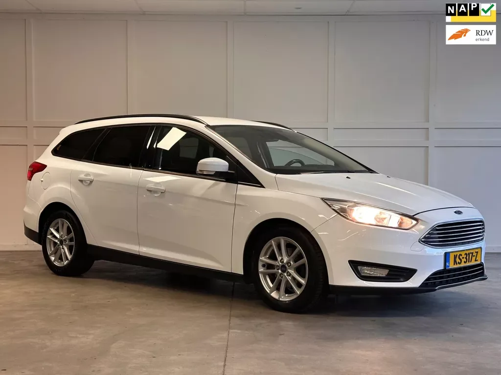 Ford Focus (2016) — foto 1
