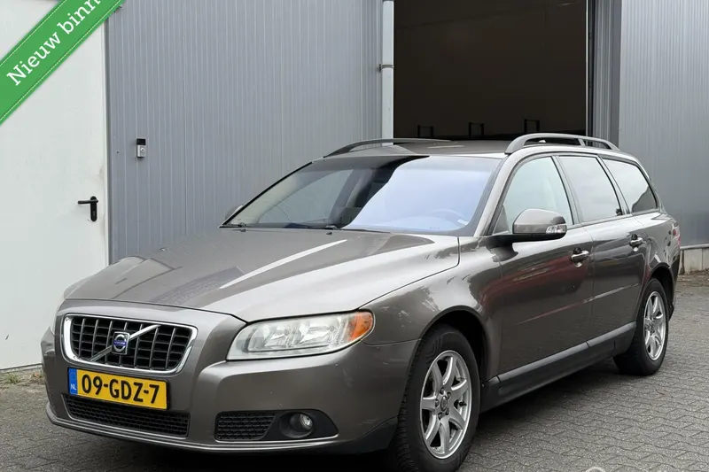 Volvo V70 (2008)