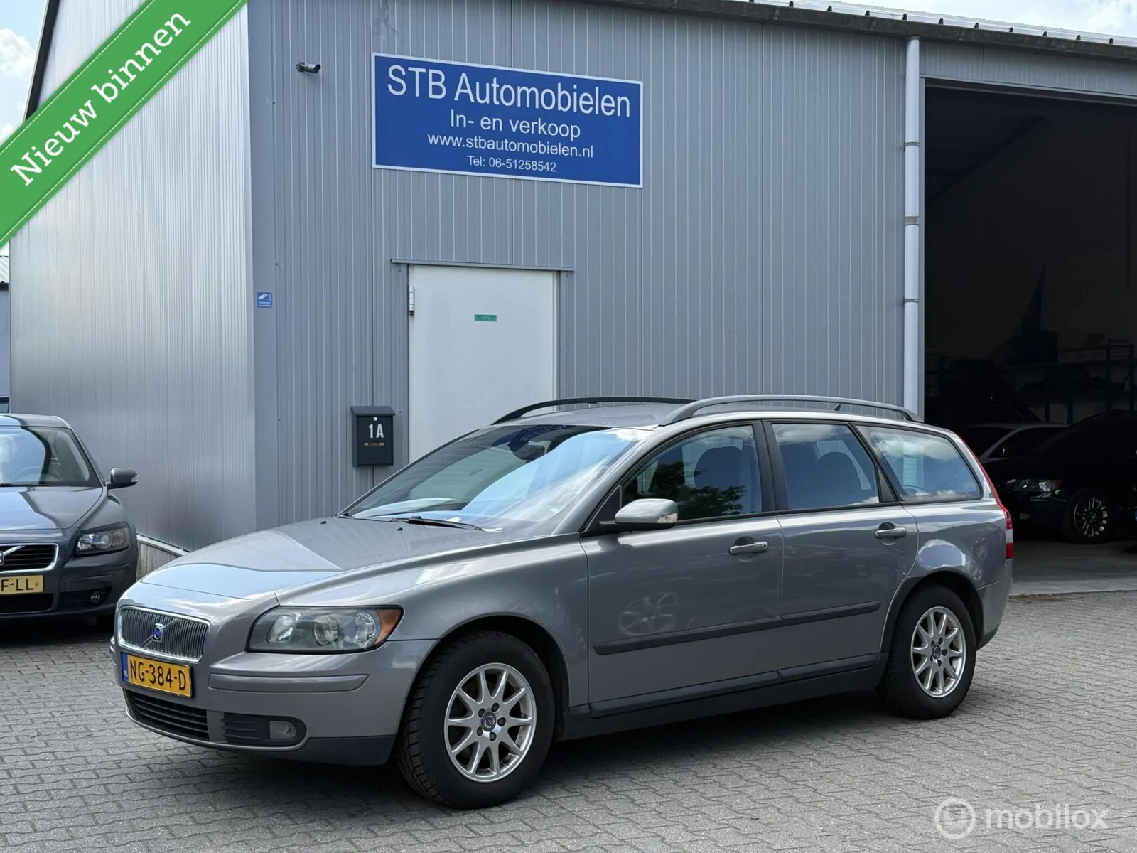 Volvo V50 (2004) — foto 1