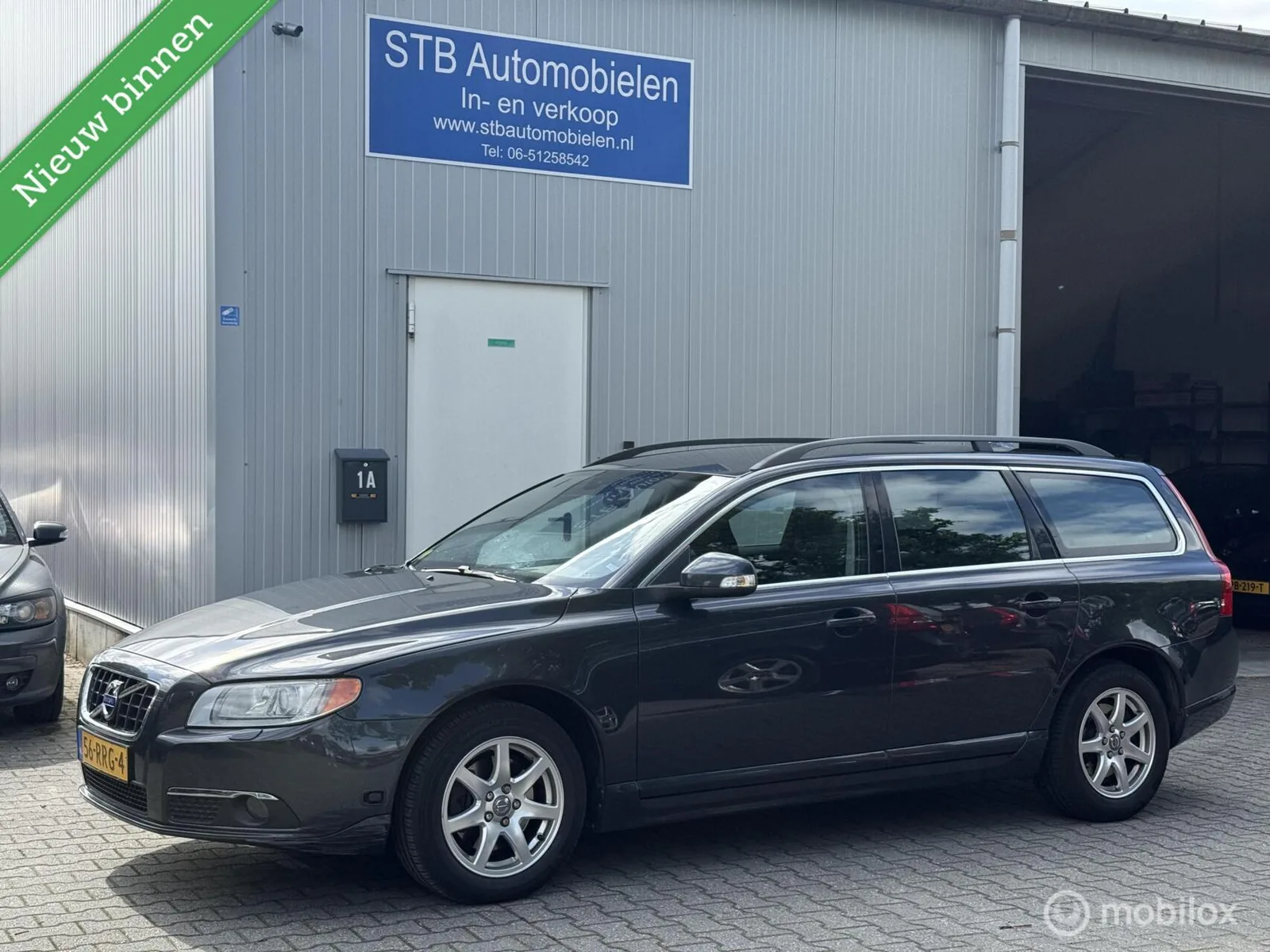 Volvo V70 (2010) — foto 1