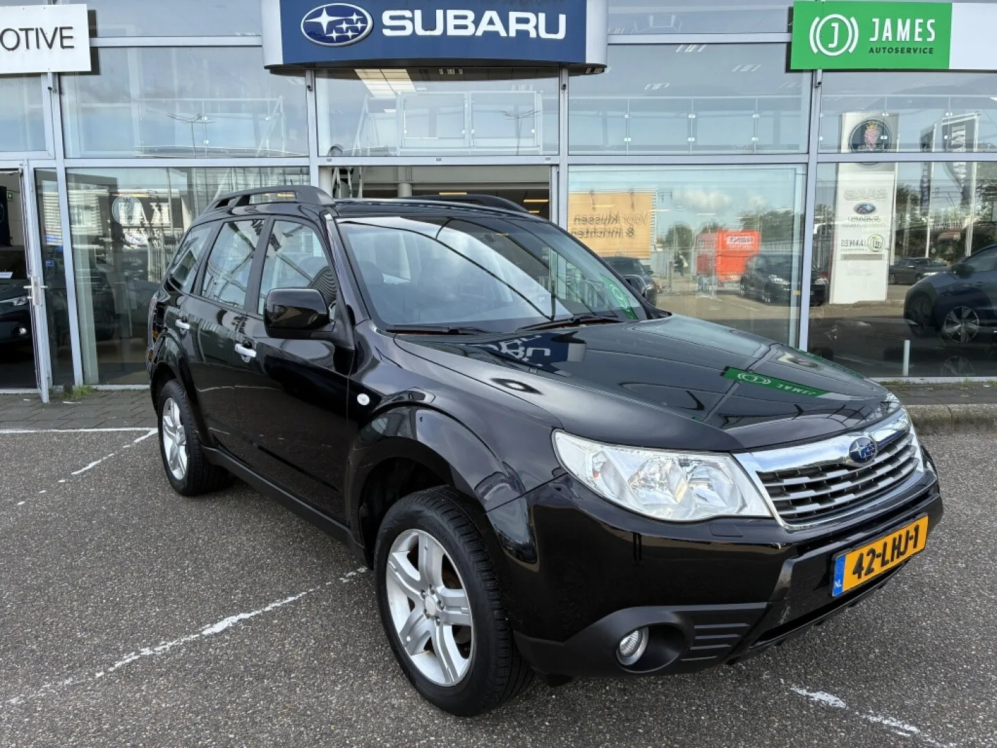 Subaru Forester (2010) — foto 1