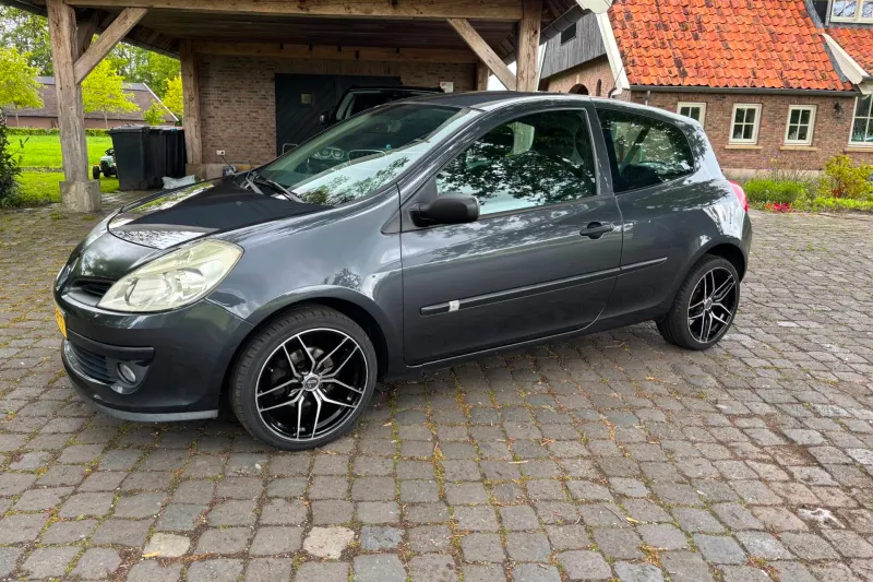 Renault Clio (2008)